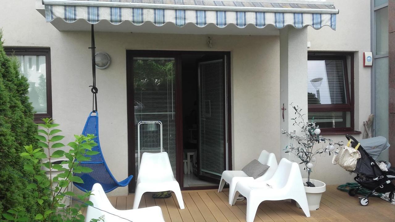 Apartament Rodzinny Family Garden Jastrzebia Gora Exterior photo