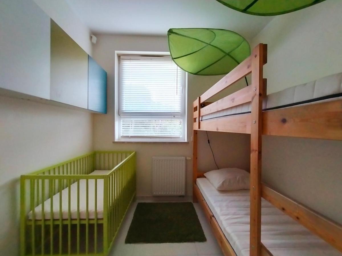 Apartament Rodzinny Family Garden Jastrzebia Gora Exterior photo